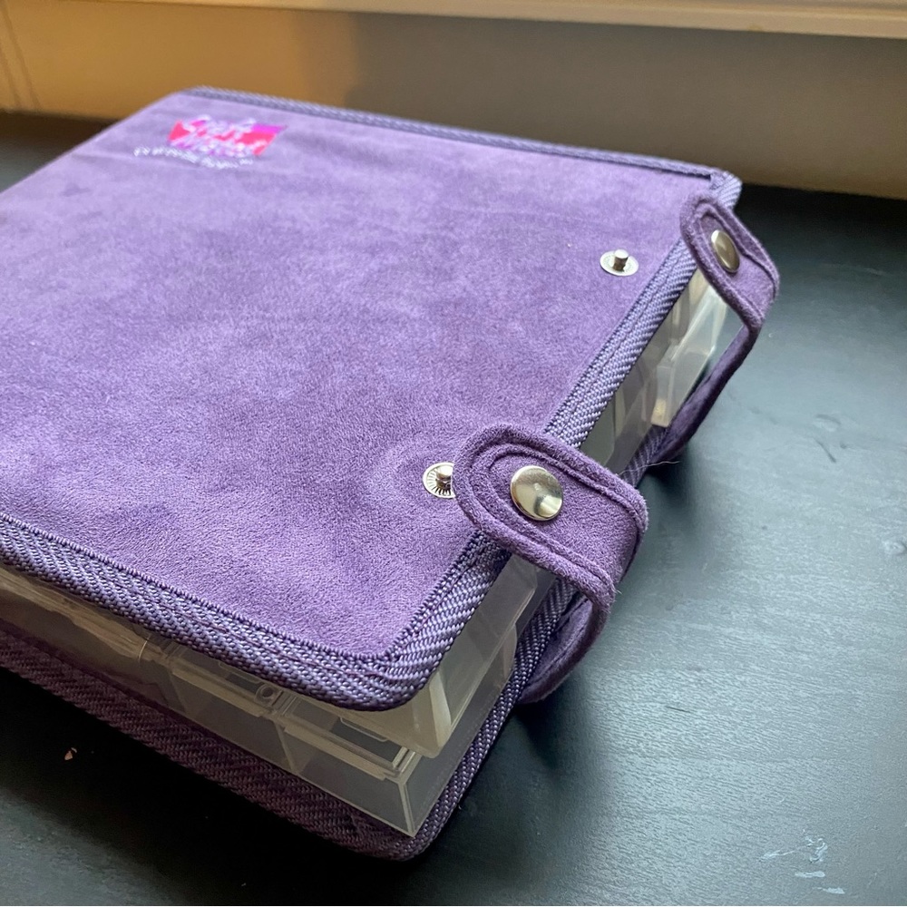 PACK OF TWO Craft Mates Double Sided Case w 8organizers, for (beads, pins, more) - Picture 13 of 16